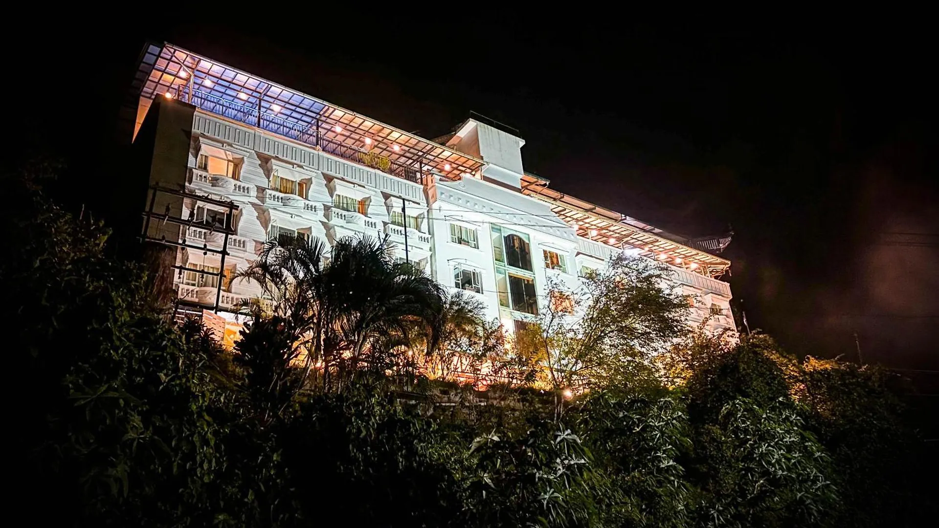 Misty Mountain Resort 무나르 3*,  인도