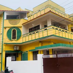 https://shree-rameshwar-plaza.hotels-varanasi.com